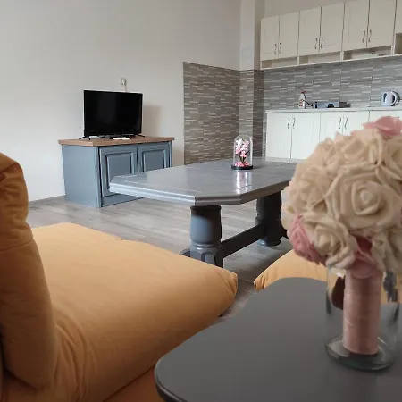 A&a - Free Private Parking