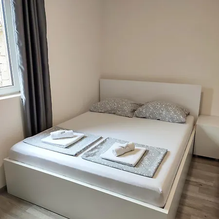 A&a - Free Private Parking Apartment Mostar