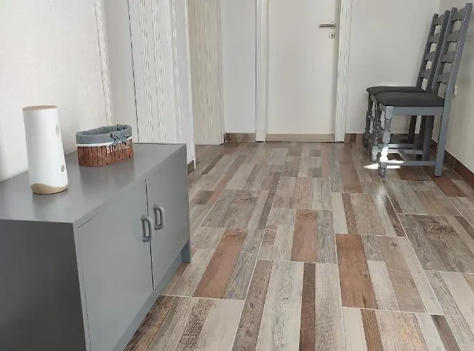 A&a - Free Private Parking